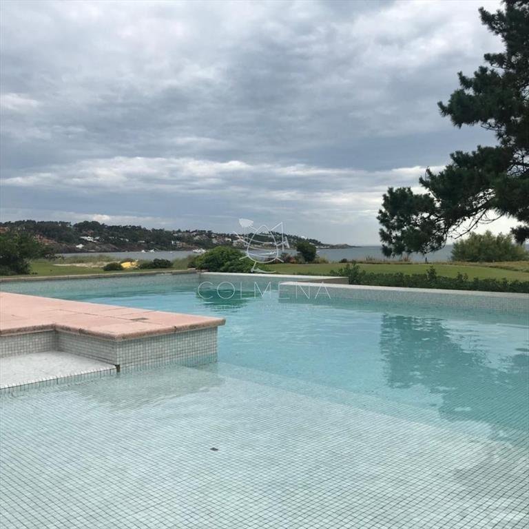 Casa en Solanas - Punta ballena.