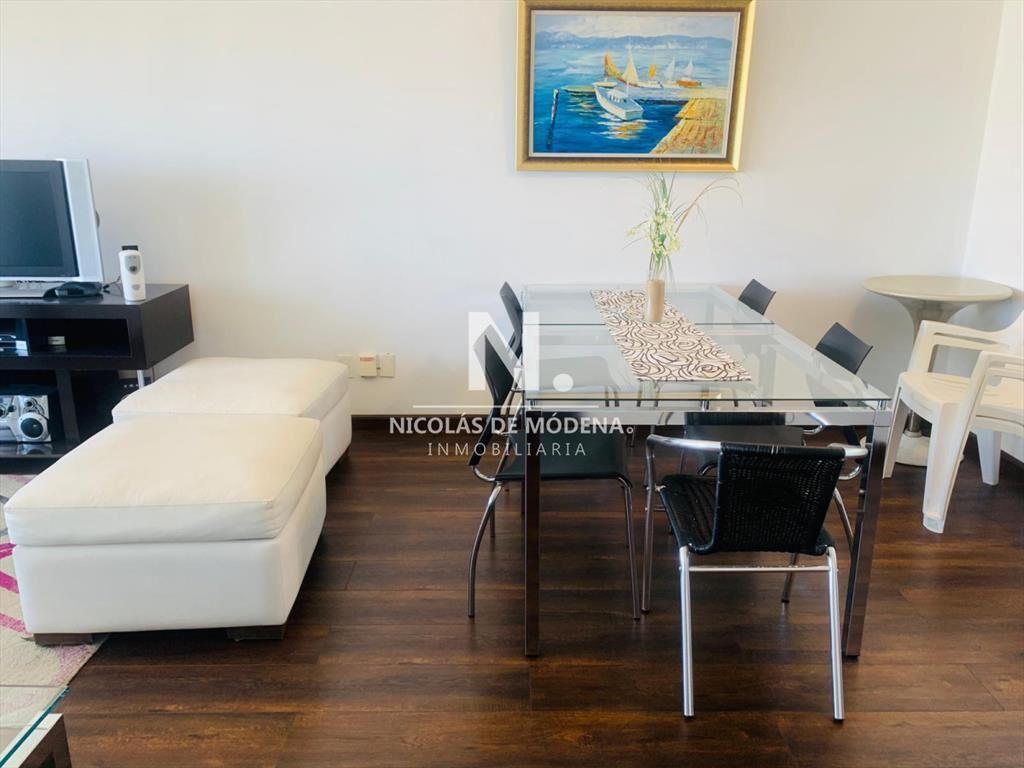 DEPARTAMENTO EN PISO ALTO EN JARDINES DEL COUNTRY