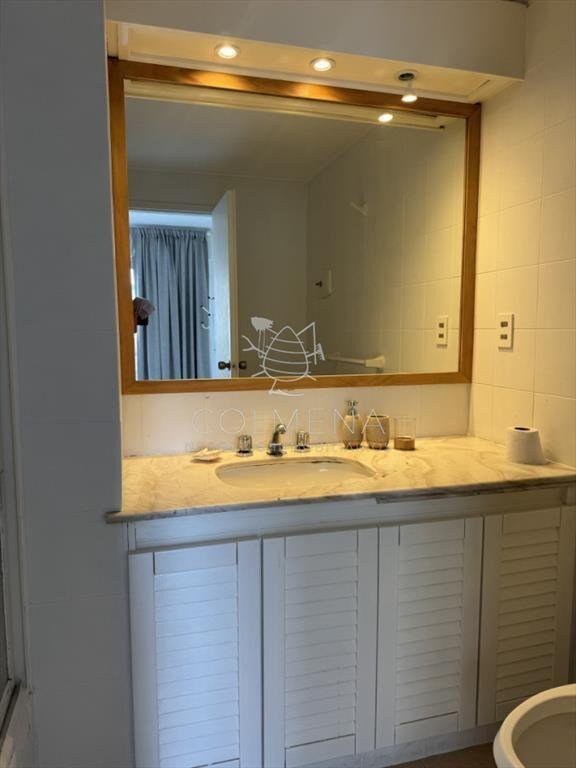 Apartamento en venta con vista directa al mar