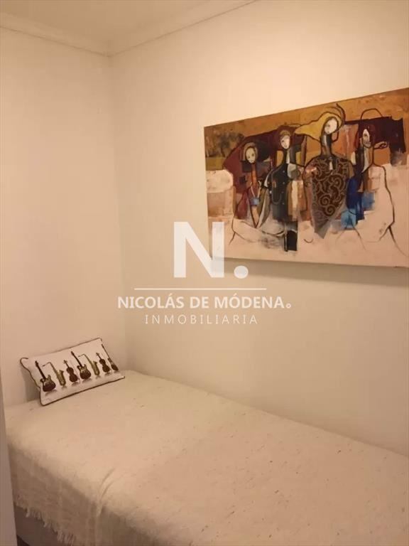 Impecable departamento, comodo e iluminado.
