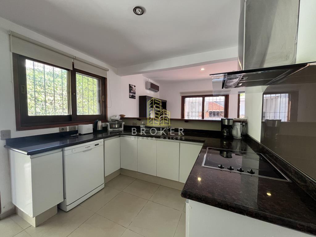 Venta Casa de 6 dormitorios Punta del Este Playa
