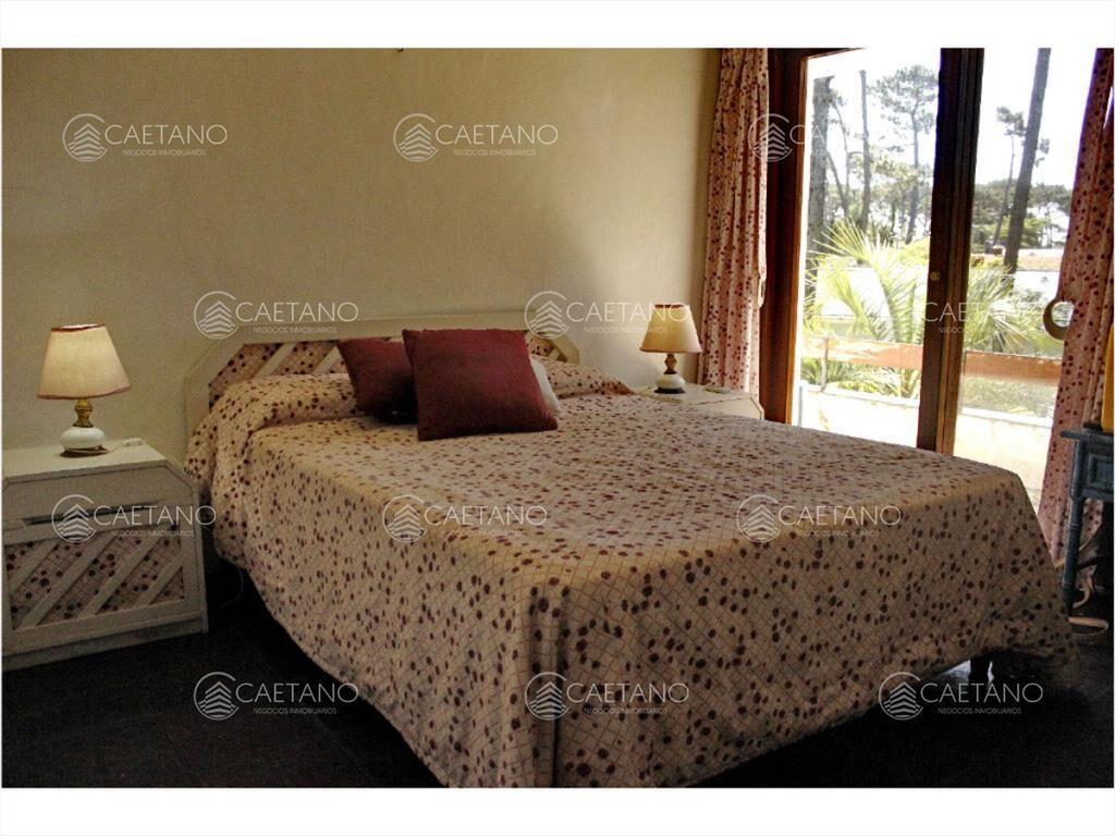Vendo casa 5 dormitorios con piscina, primeras a