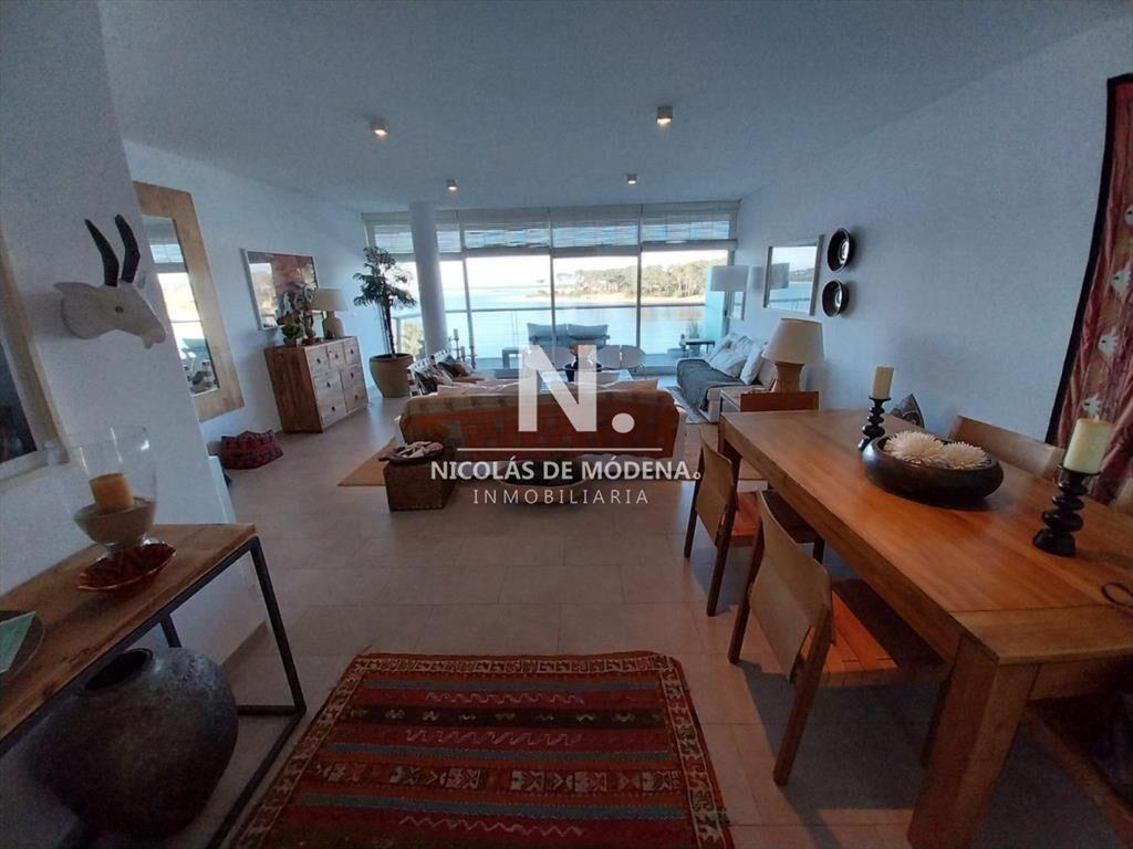 Excepcional departamento de 3 dormitorios en con