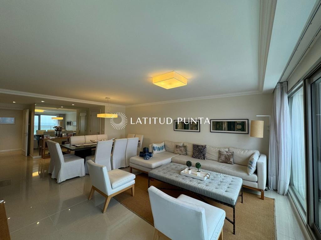 Apartamento en Imperiale III, 3 suites