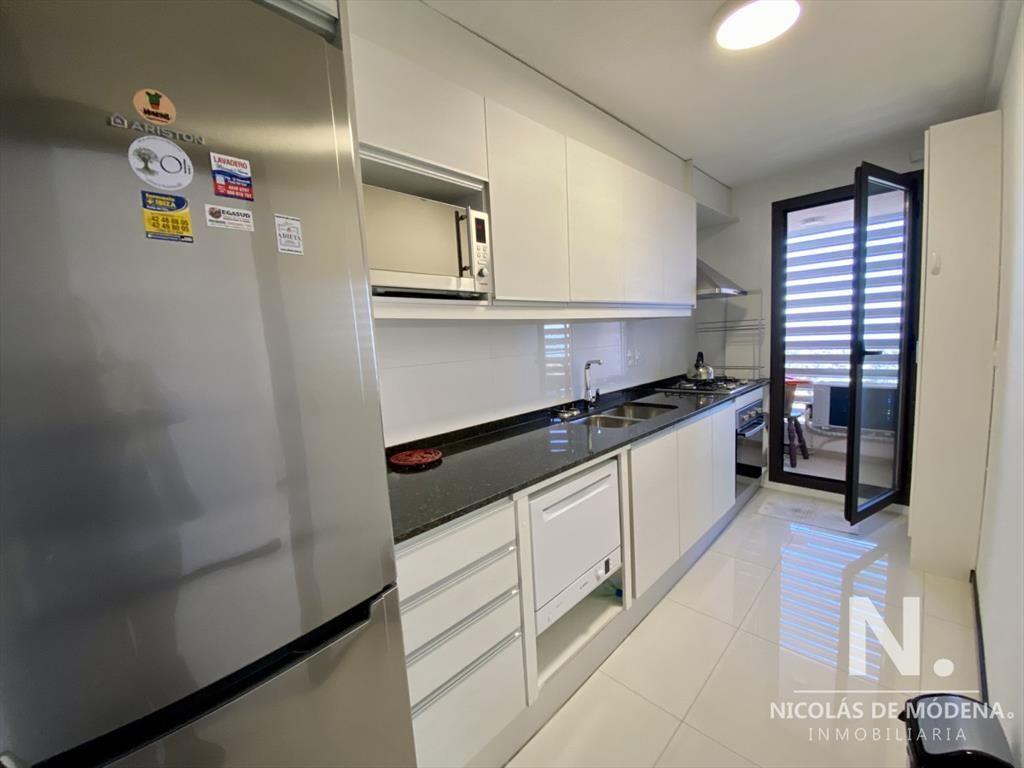 Inmejorable vista al mar desde Av Roosevelt, 1 dormitorio e