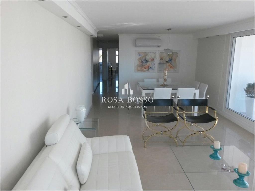 Apartamento en Mansa, 3 dormitorios *