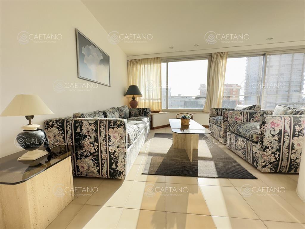 Apartamento en venta, dos dormitorios, 2 baños, peninsula.