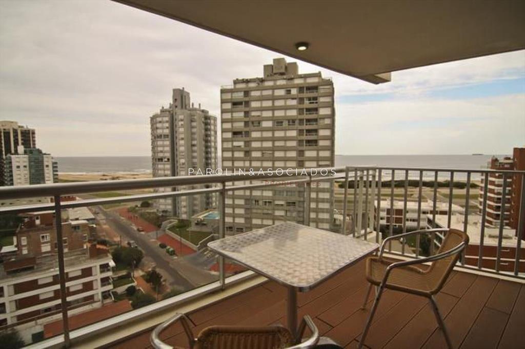 Apartamento en venta en torre con todos los Onix