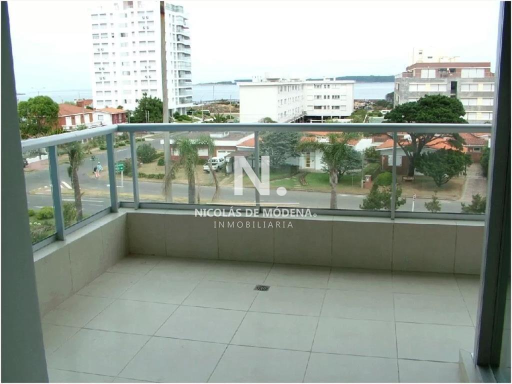 Apartamento en ART BOULEVARD, Mansa, Punta del 2