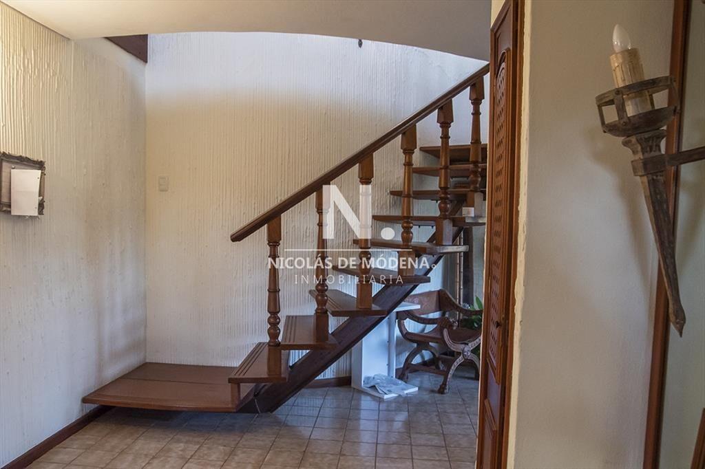 Hermosa casa en venta en Punta del Este de 7 dormitorios