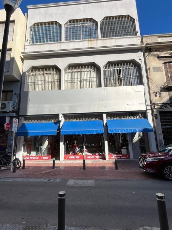 Venta local comercial padrón único en Ciudad Vieja