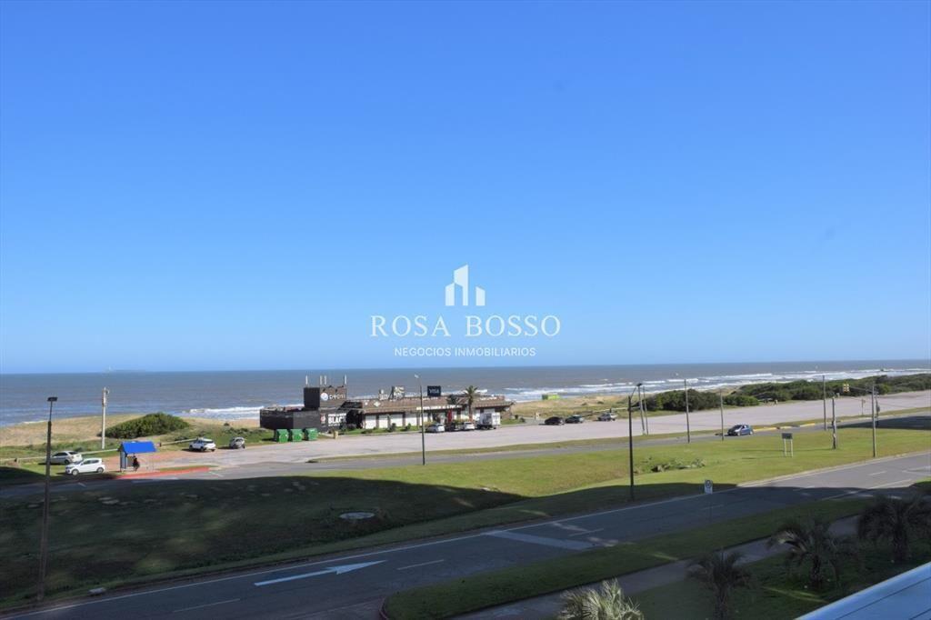 Primera linea playa brava