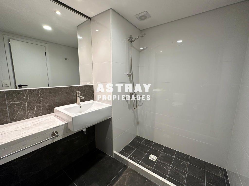 Venta MONOAMBIENTE Punta Carretas, MONTEVIDEO Ref.: 856...