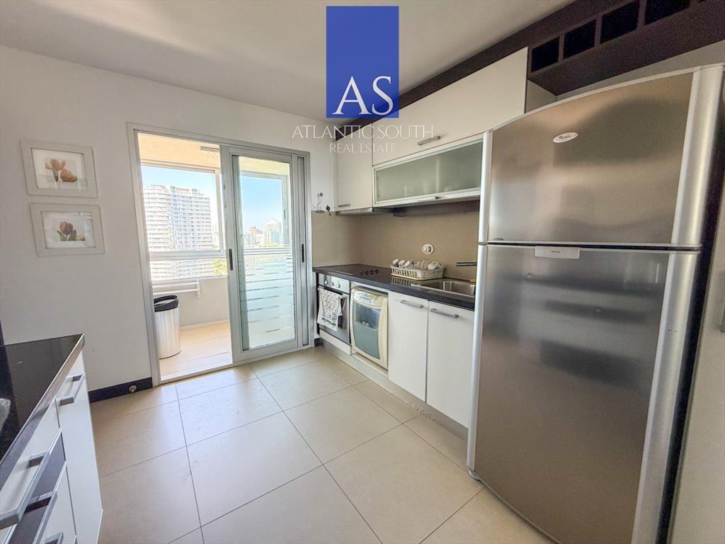 Apartamento 3 dormitorios en torre de categoría