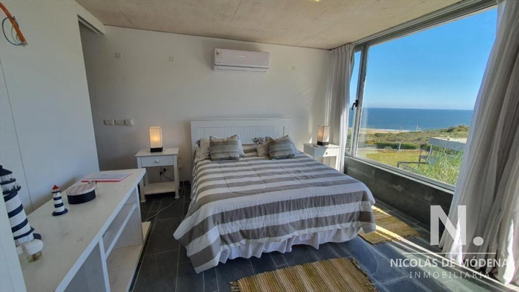 Venta apartamento Punta Ballena con vista al mar