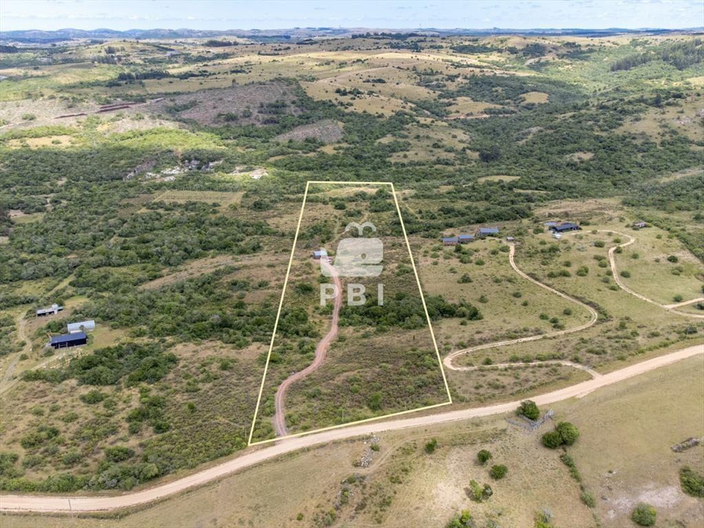 Chacra de 5Has cerca de Pueblo Eden - Ref :