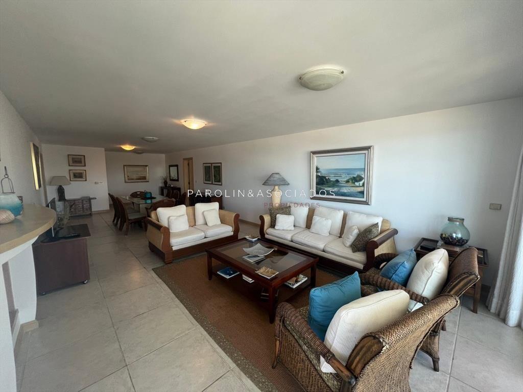 Apartamento en venta en piso alto en Torre Nueva