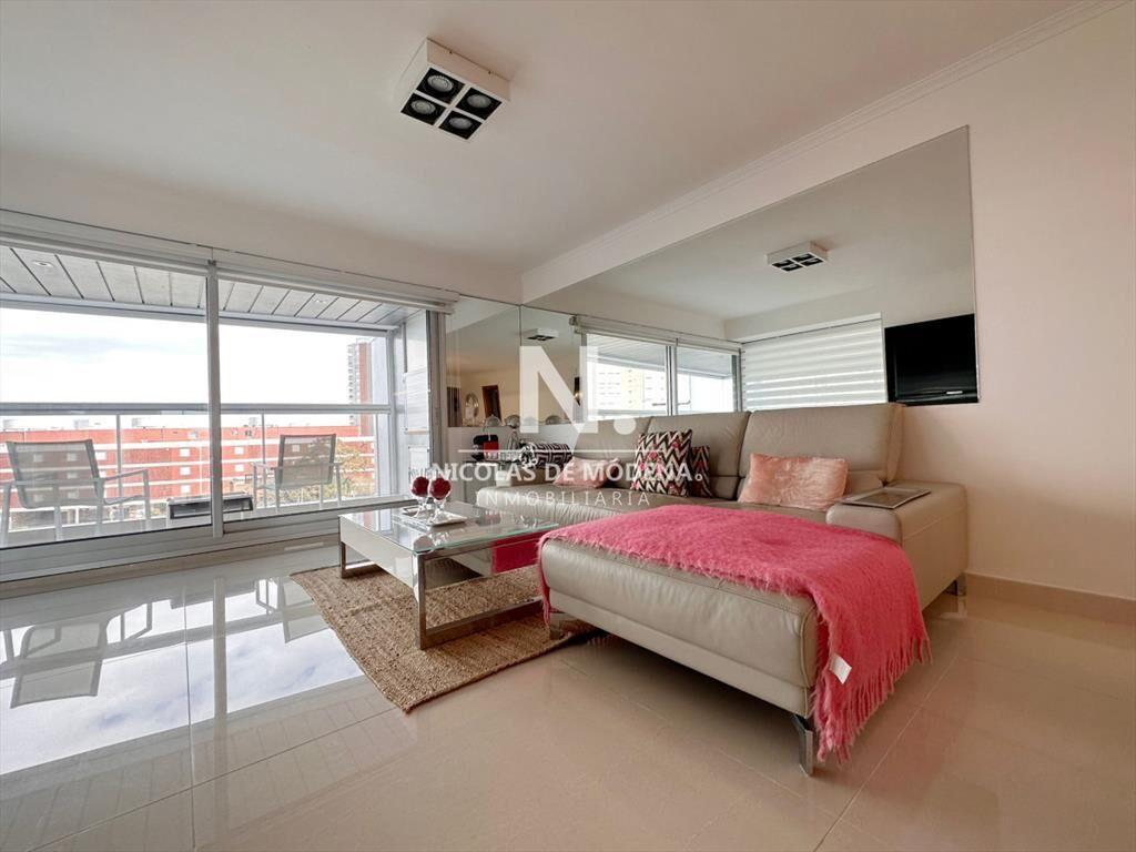 Departamento en venta de 3 dormitorios en Miami