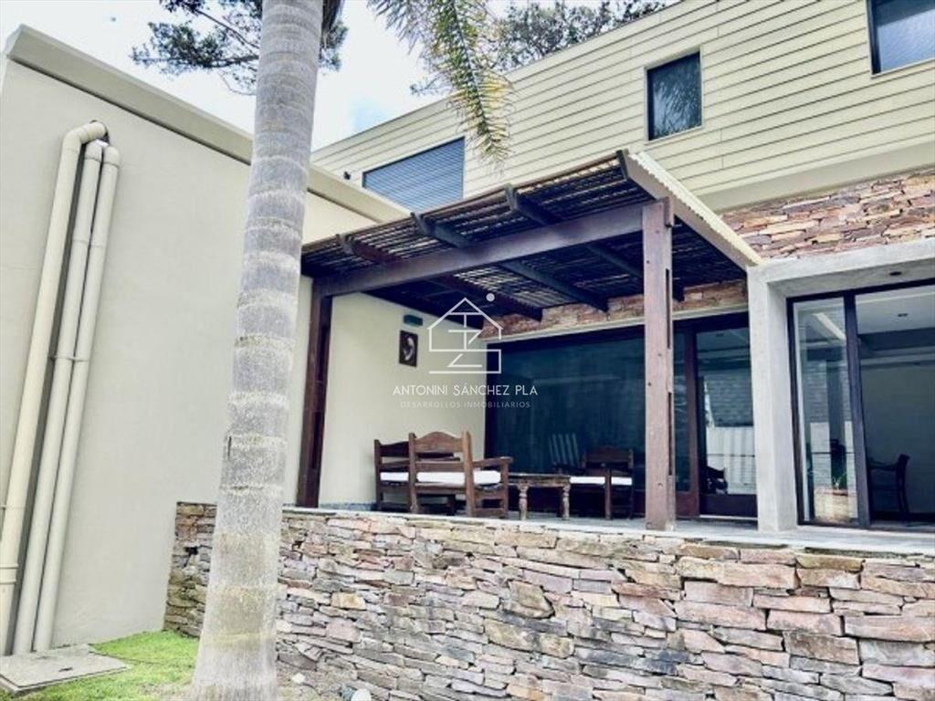 Casa en Alquiler Temporal Mansa Punta del Este