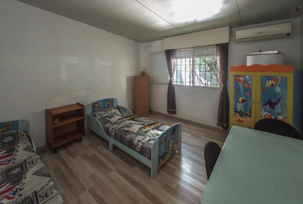 Venta de casa 3 dormitorios, 2 baños, estac. Padrón Único