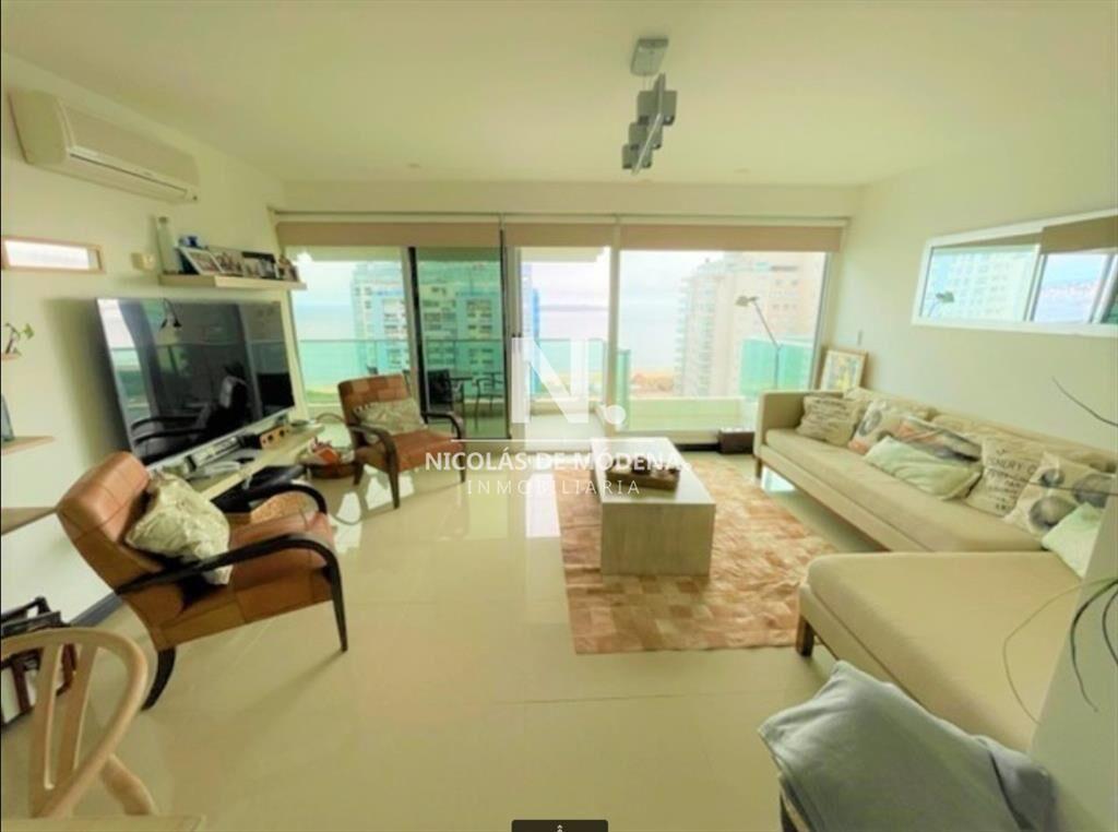 Vende apartamento Gala Tower, 3 dormitorios Playa