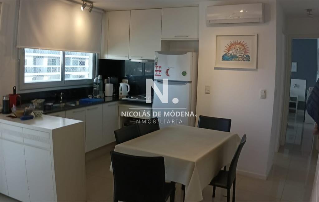 Departamento en venta, 2 dormitorios, Punta del