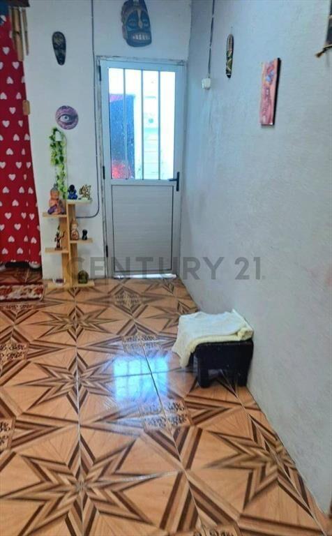 Venta/Casa/La Teja/Ideal para Renta/ Local 5 x 4m²/Parril...