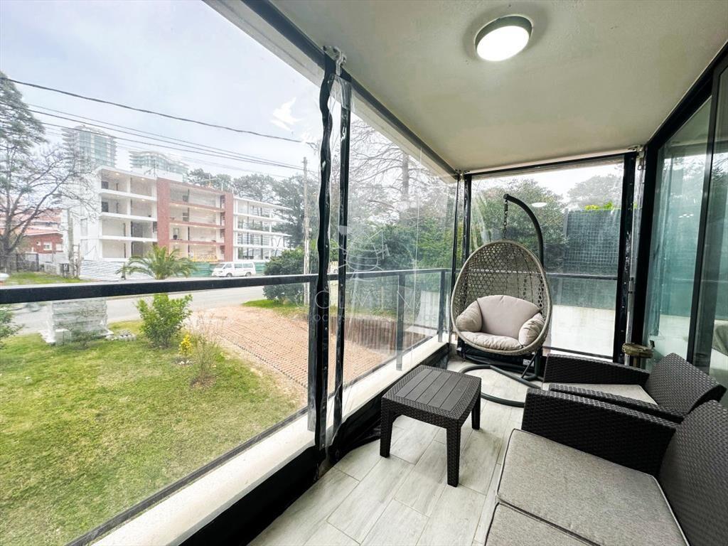 Venta de apartamento de 3 dormitorios en Punta