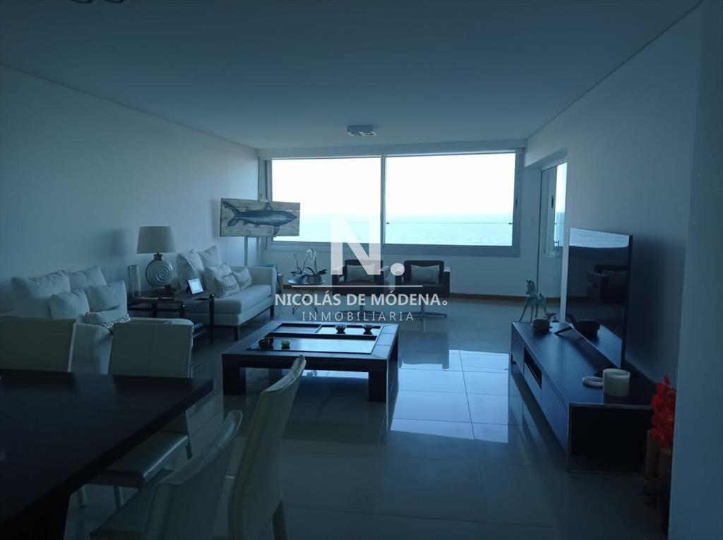 Departamento en alquiler con excelente diseño y
