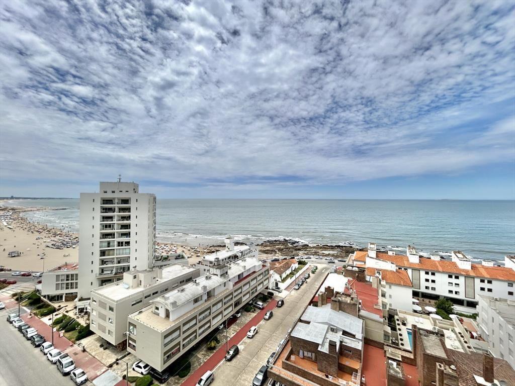 VENTA APARTAMENTO 1 DORMITORIO Y MEDIO EDIFICIO