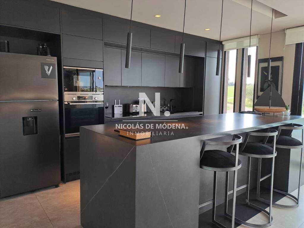 Espectacular chacra con chalet en venta de un 2