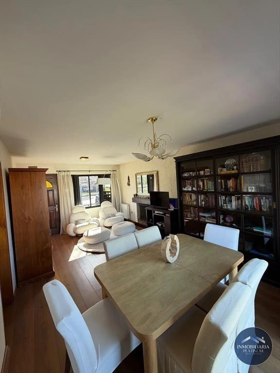 Casa en venta 4 dormitorios c/cochera, Carrasco