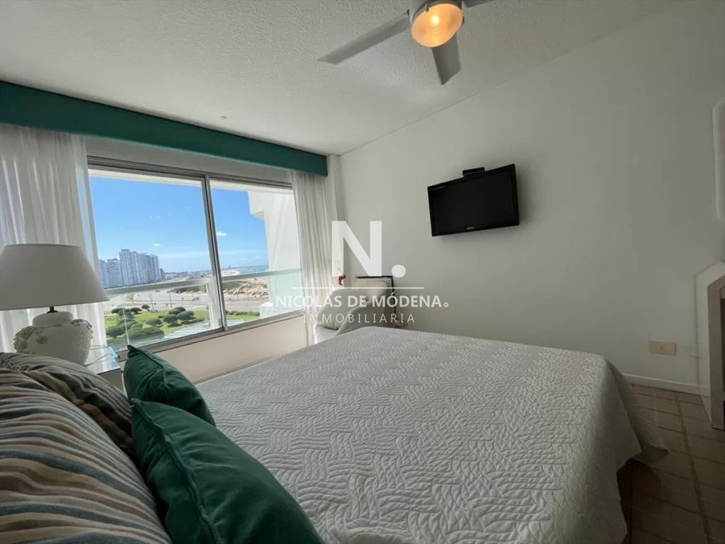Oportunidad imperdible en hermoso departamento de