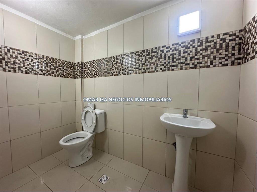 Alquiler local comercial FRENTE SHOPPING TRES CRUCES tienda
