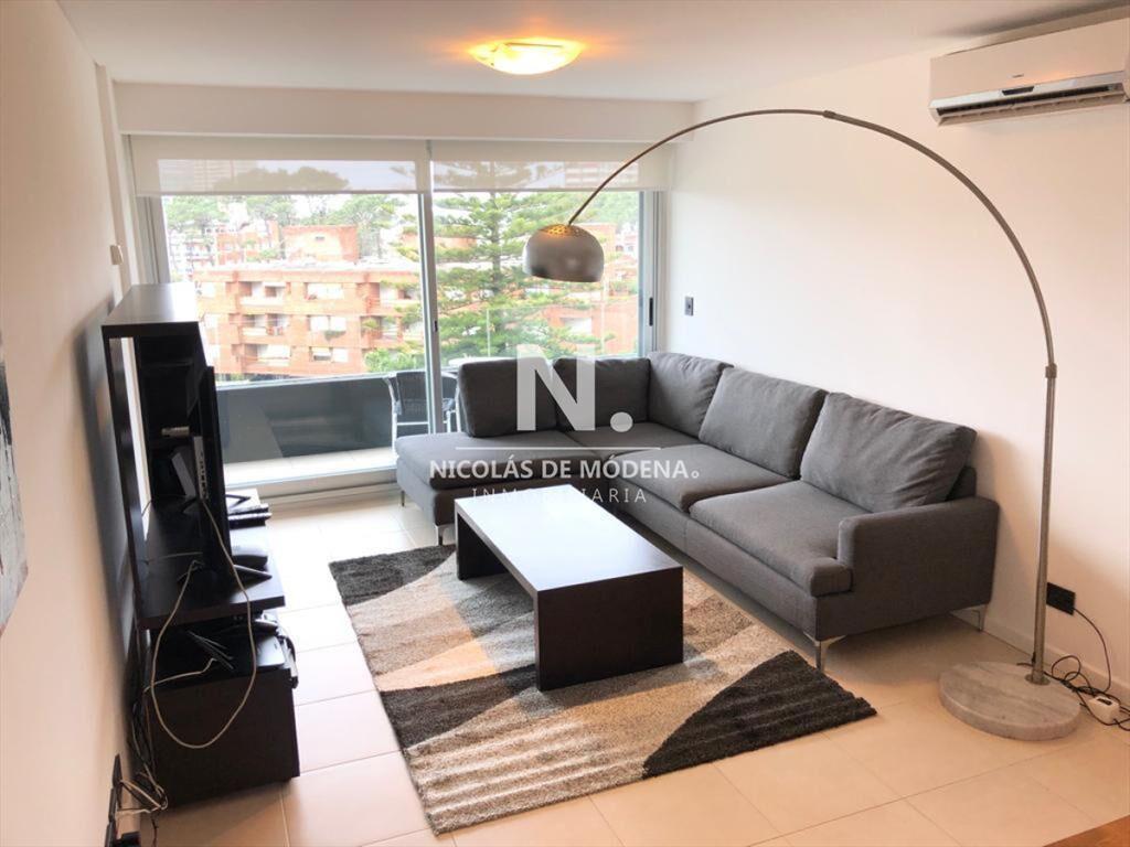 apartamento en playa mansa