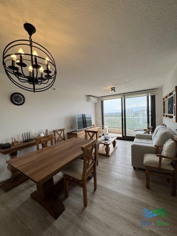 En venta apartamento 2 dormitorios, torre con buenos servic