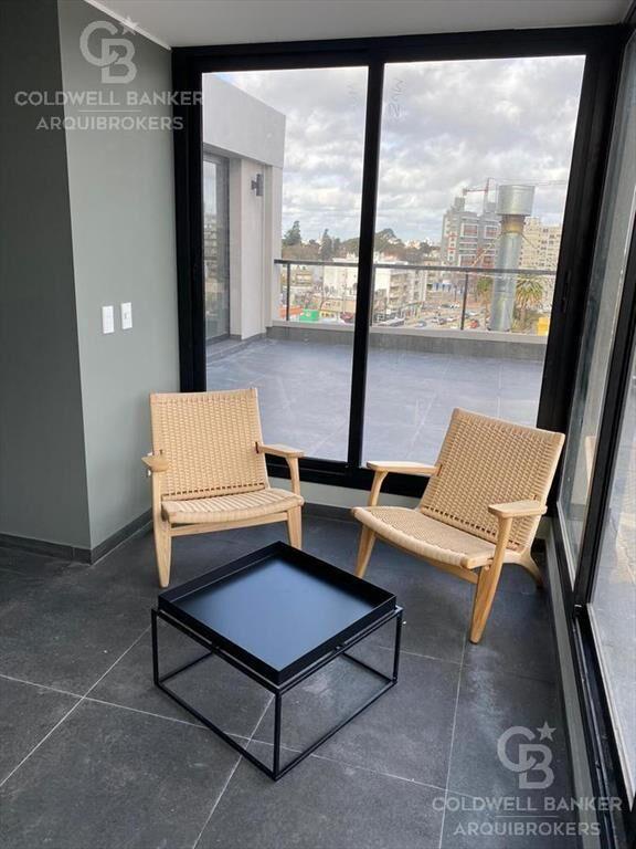 Apartamento de 1 dormitorio en venta en  La Blanqueada con