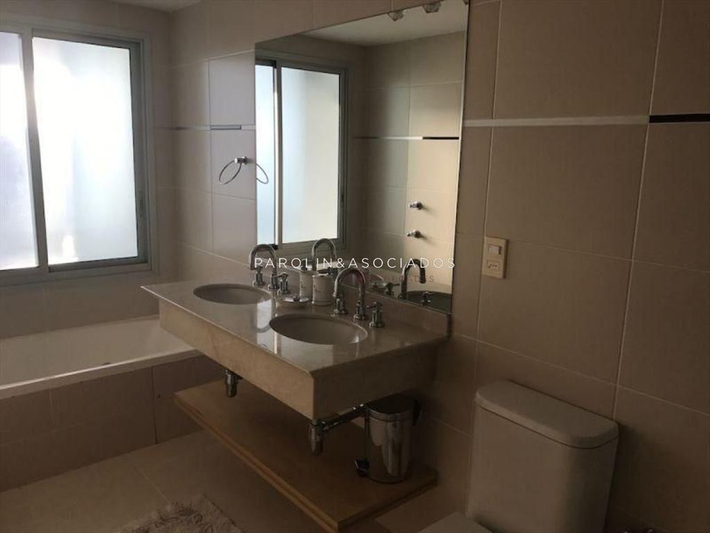 Apartamento en venta de 2 dormitorios en Season