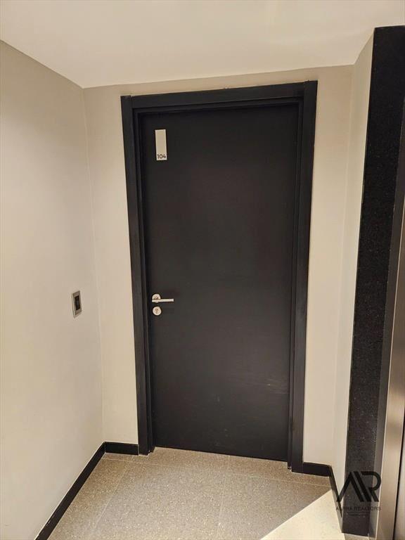 Venta apartamento de 2 dormitorios con RENTA y con coche...