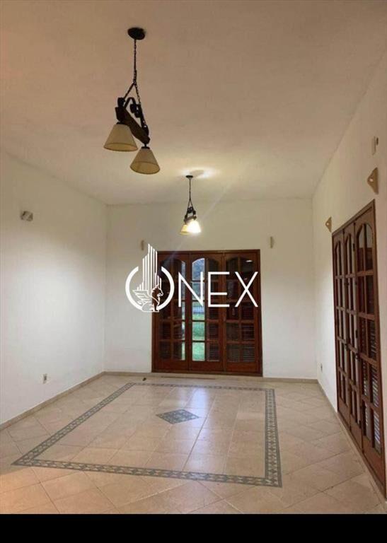 CASA EN VENTA CON GRAN TERRENO