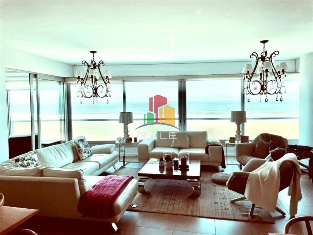 Le Parc Esquinero en Venta Tres Dormitorios