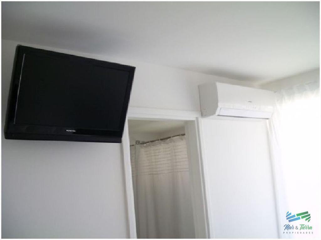 Apartamento en Brava, 2 dormitorios *