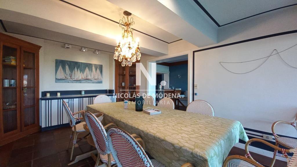 Espectacular mansion a metros del mar
