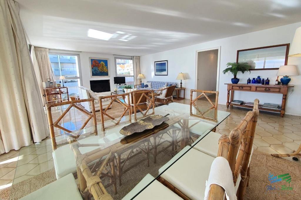 Excelente opción en alquiler y venta, primera el