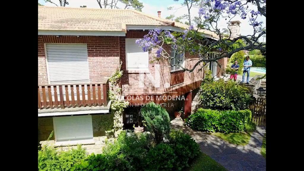 Casa en venta, zona Cantegril.