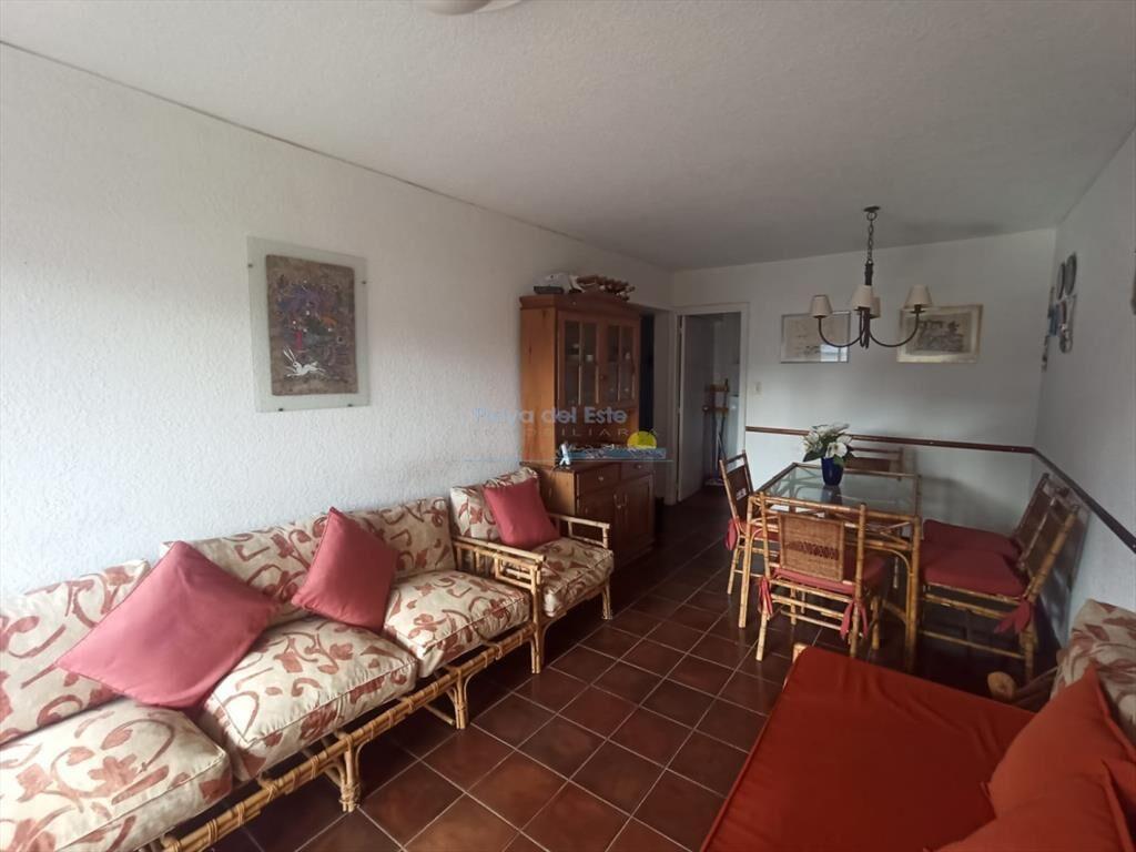 Cálido apartamento zona de jardines y a metros