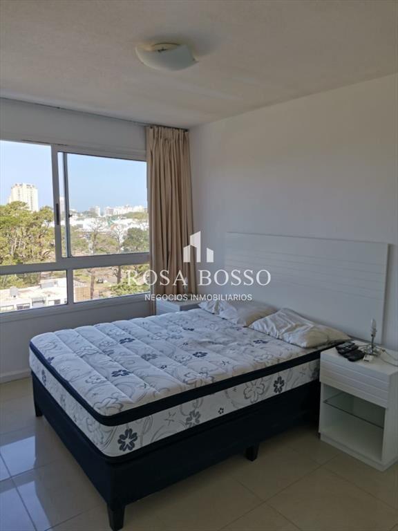Apartamento en Roosevelt, 1 dormitorios *