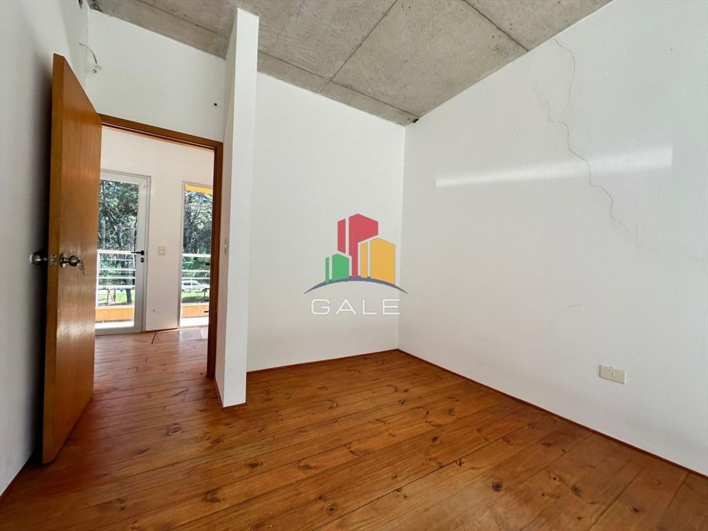 Casa en venta y alquiler anual en Club del Lago -