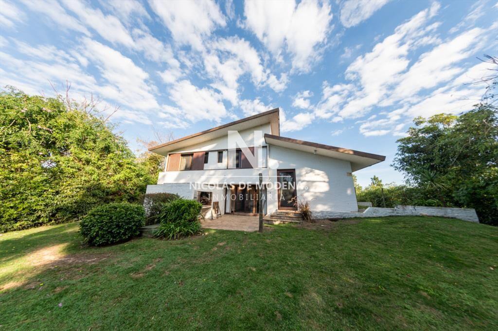 Casa en Venta en Pinares   Â? Punta del Este de 4