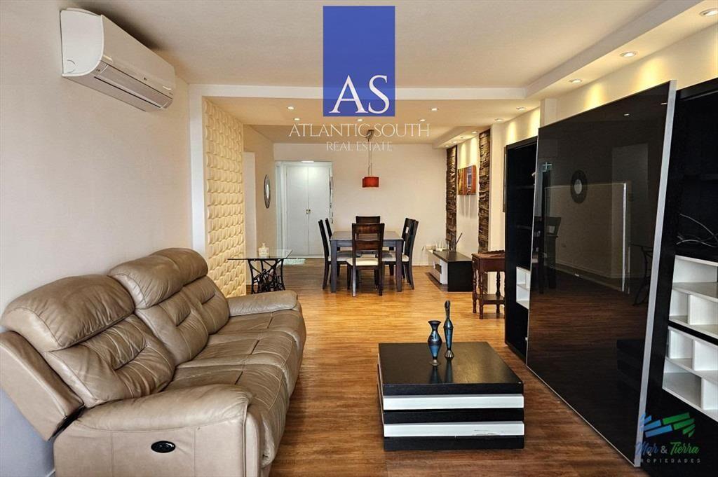 Apartamento 3 dormitorios primera línea frente al mar en P